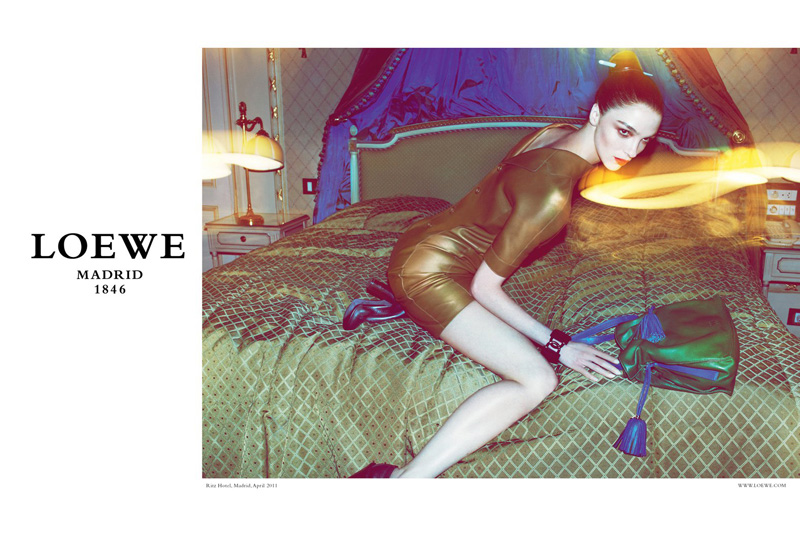 Loewe 2011ﶬV DƬ