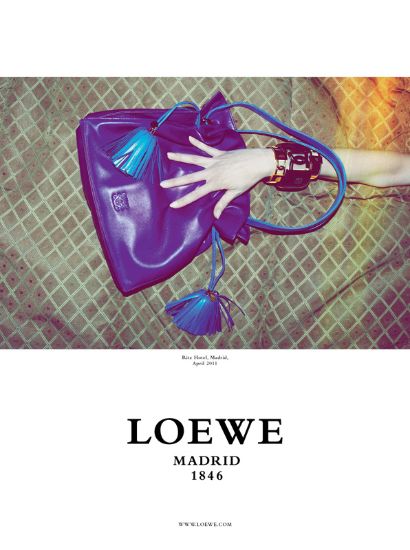 Loewe 2011ﶬV DƬ