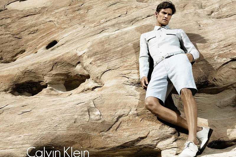 Calvin Klein White Label 2012ďV DƬ